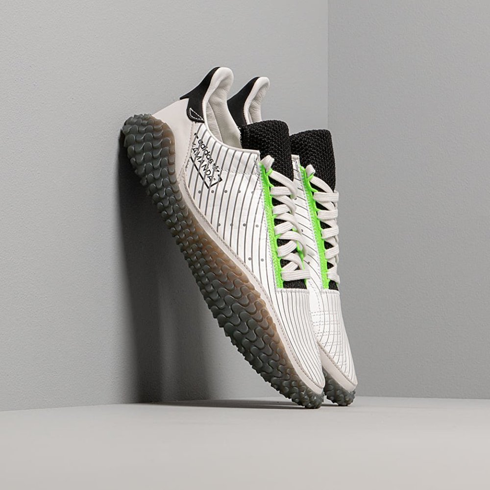 ADIDAS KAMANDA